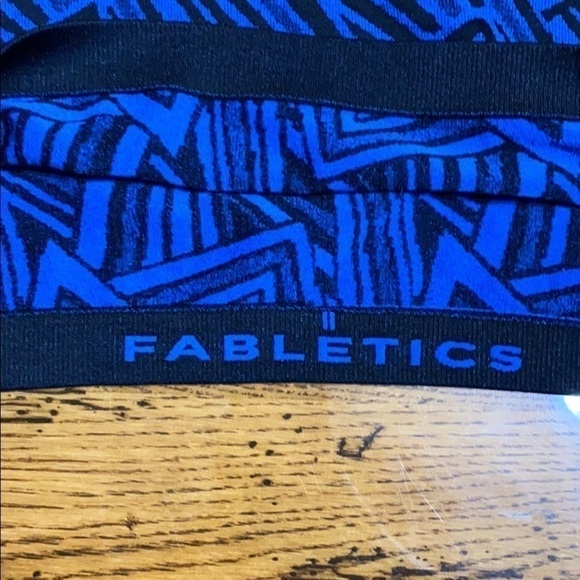 fabletics NWT Olympus Tank Medium D4 - Picture 6 of 10